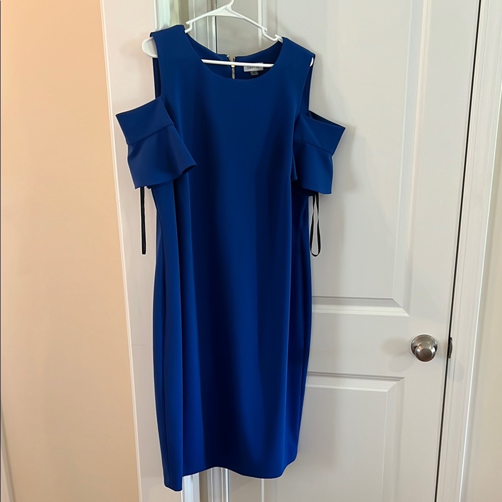 Calvin Klein Blue Cold Shoulder Sheath Dress